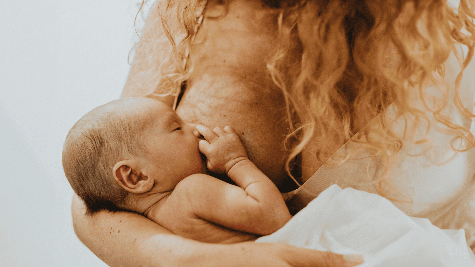 Tra miti e realtà: ciò che serve sapere sull’allattamento