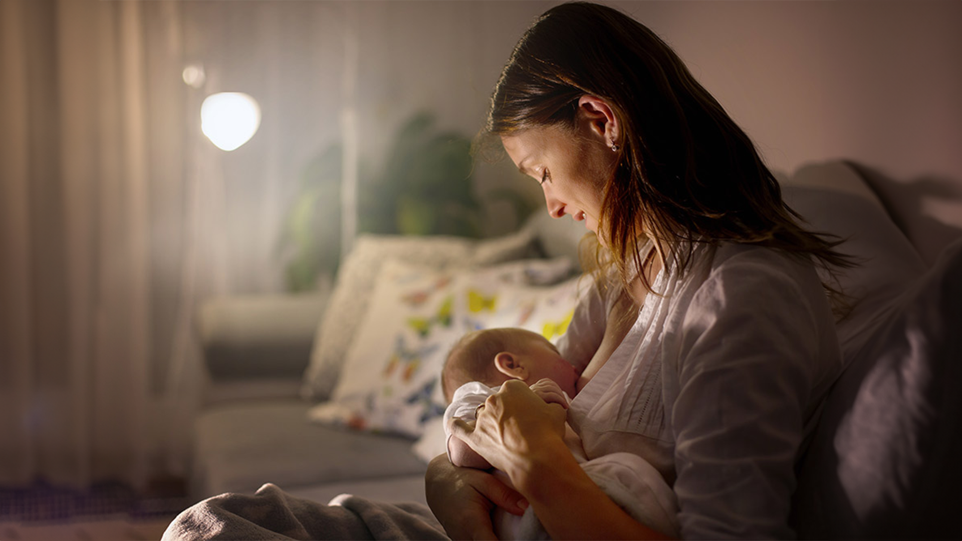 Il sonno e i suoi rituali: come guidare il neonato verso l’autonomia notturna