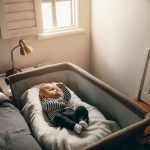 Il temperamento del piccolo e attività del sonno