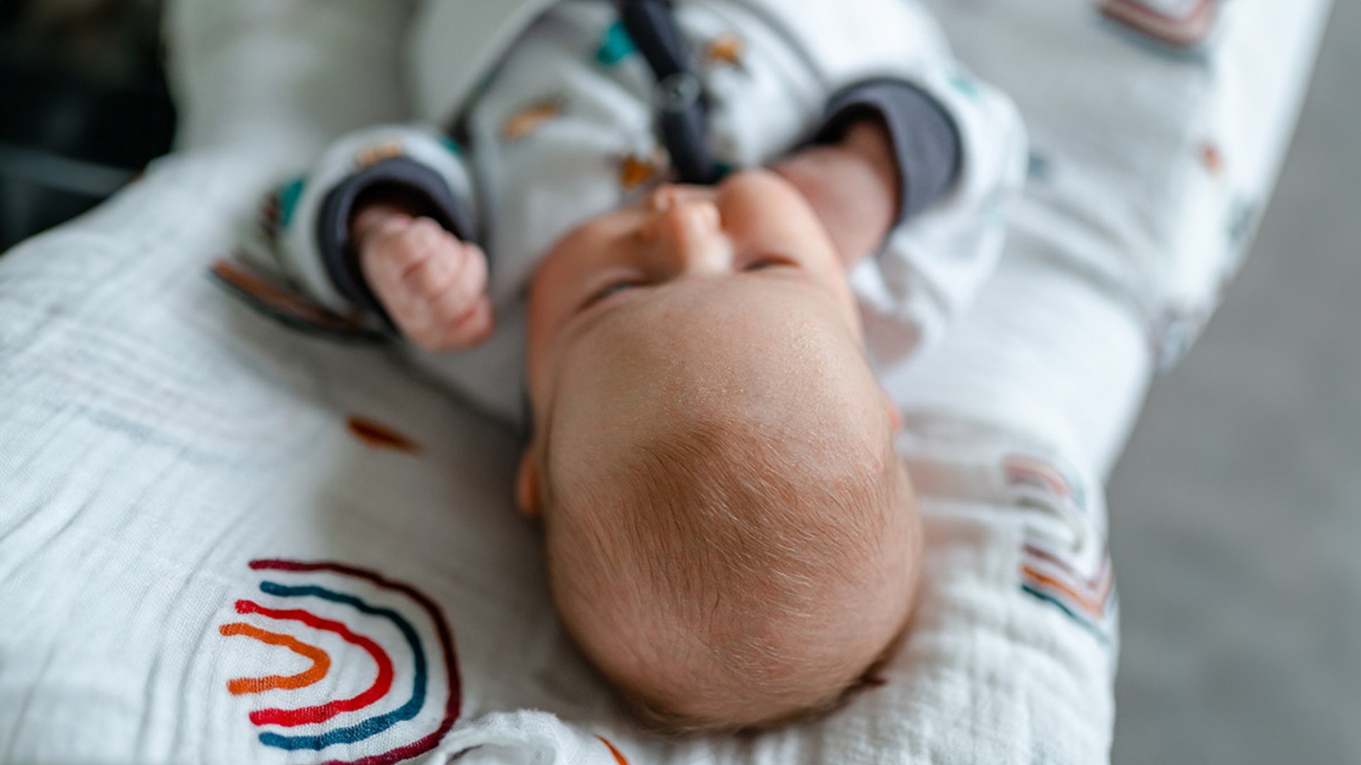 Il benessere del cuoio cappelluto neonatale