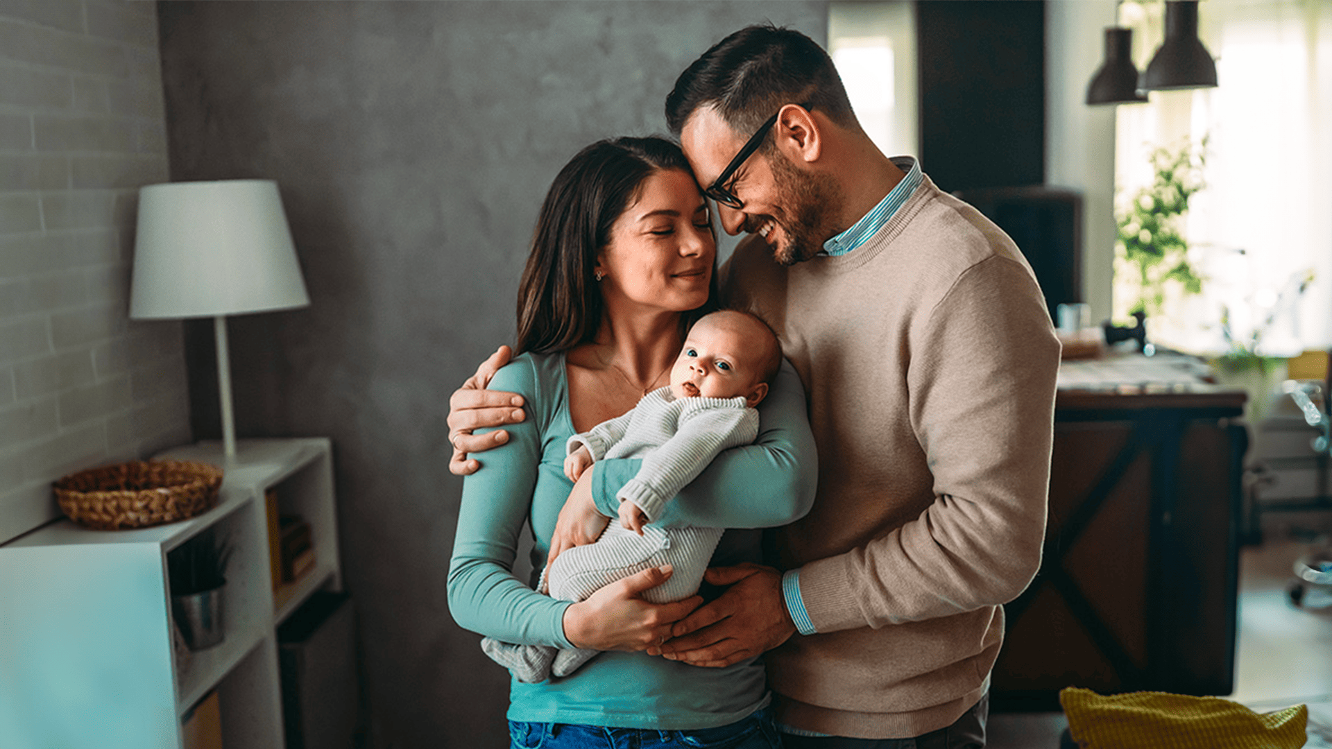 Accudimento del neonato: il bisogno di amore, contatto e presenza