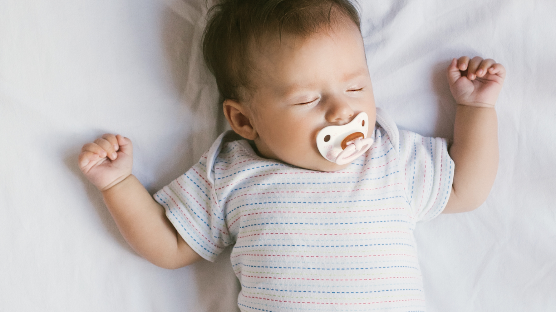 Time Change: The Newborn’s Adaptation to Autumn and the Development of the Circadian Rhythm