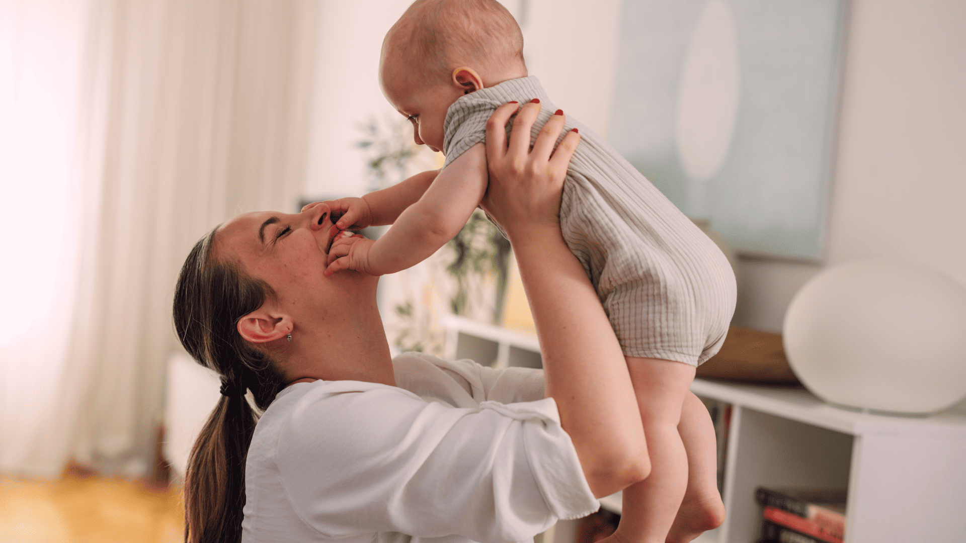 Behavioral and Instinctive Cues of Mother and Newborn During Breastfeeding