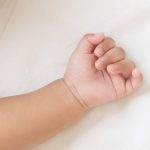Adattamenti fisiologici e gestione del microambiente cutaneo neonatale nei mesi freddi