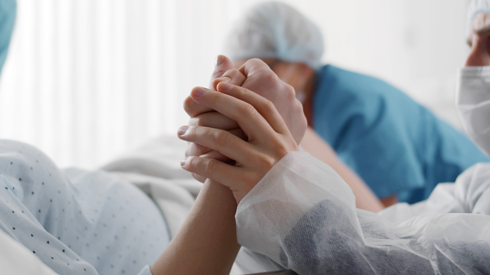 La misión de la pareja en la promoción del bienestar y de los resultados materno-infantiles a lo largo del proceso de nacimiento