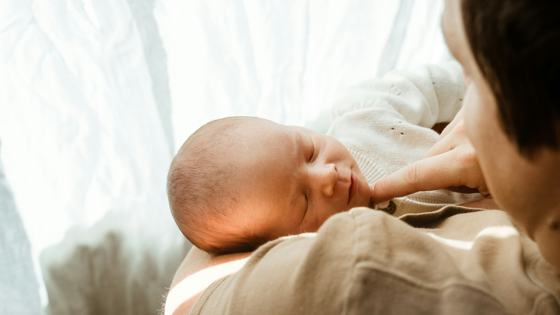 UVA ray exposure in the newborn and infant in the first year of life & skin vulnerability in pediatric age